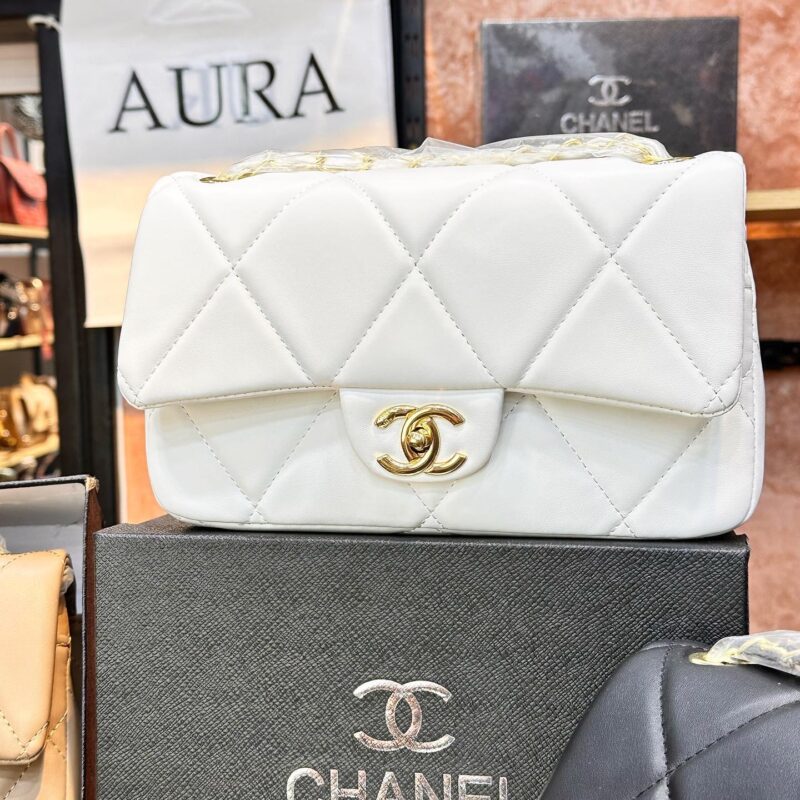Chanel – Image 3